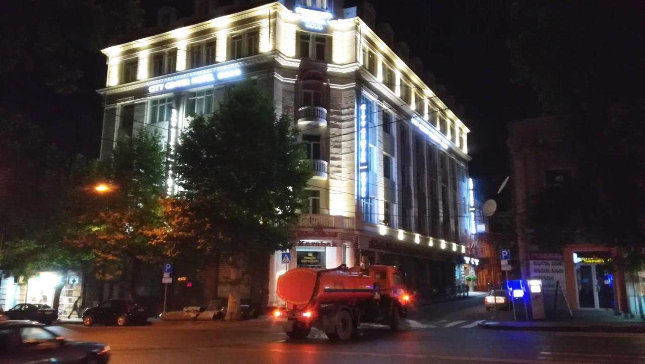 Center Apartment Tbilisi Eksteriør bilde