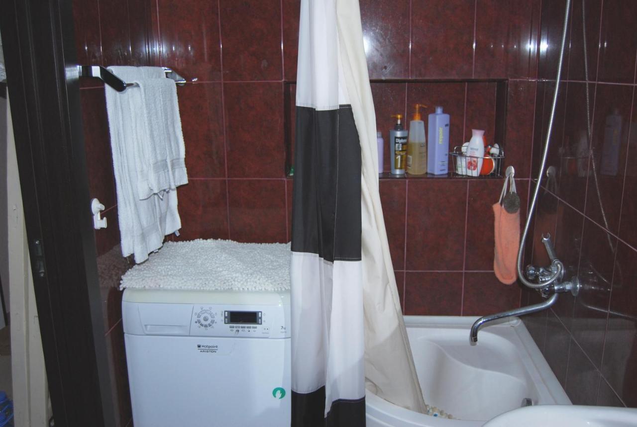 Center Apartment Tbilisi Eksteriør bilde