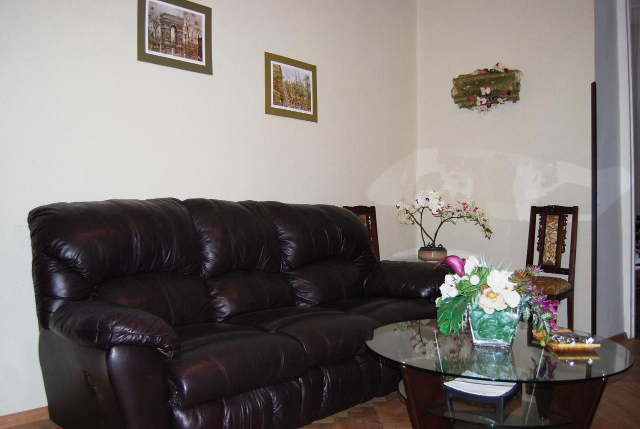 Center Apartment Tbilisi Eksteriør bilde